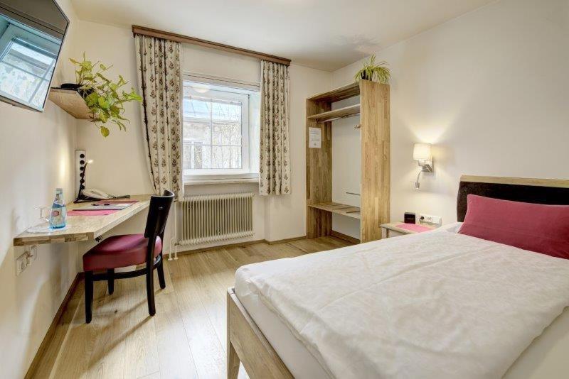 Hotel Schlair Kremsmuenster Ngoại thất bức ảnh